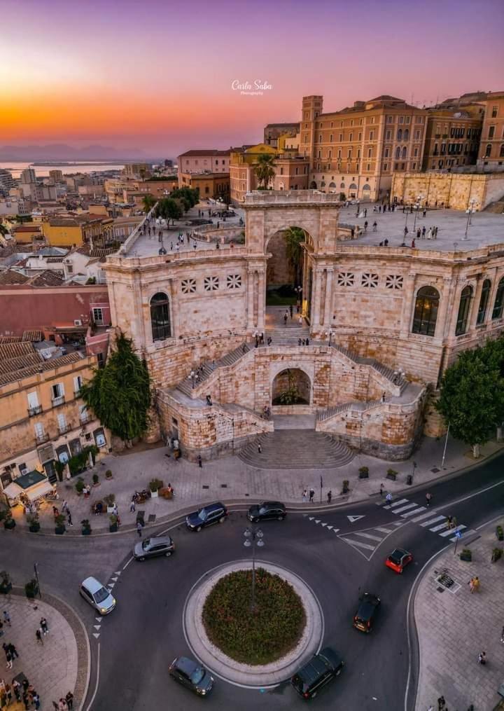 Lu House Appartamento Bastione קליארי מראה חיצוני תמונה